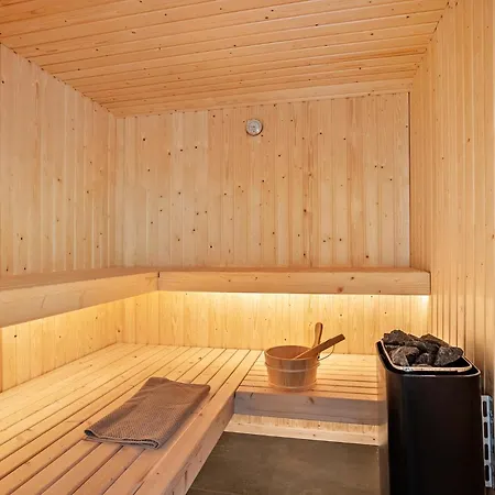Beautiful In With Sauna * Humble