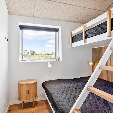 Beautiful In With Sauna Holiday home